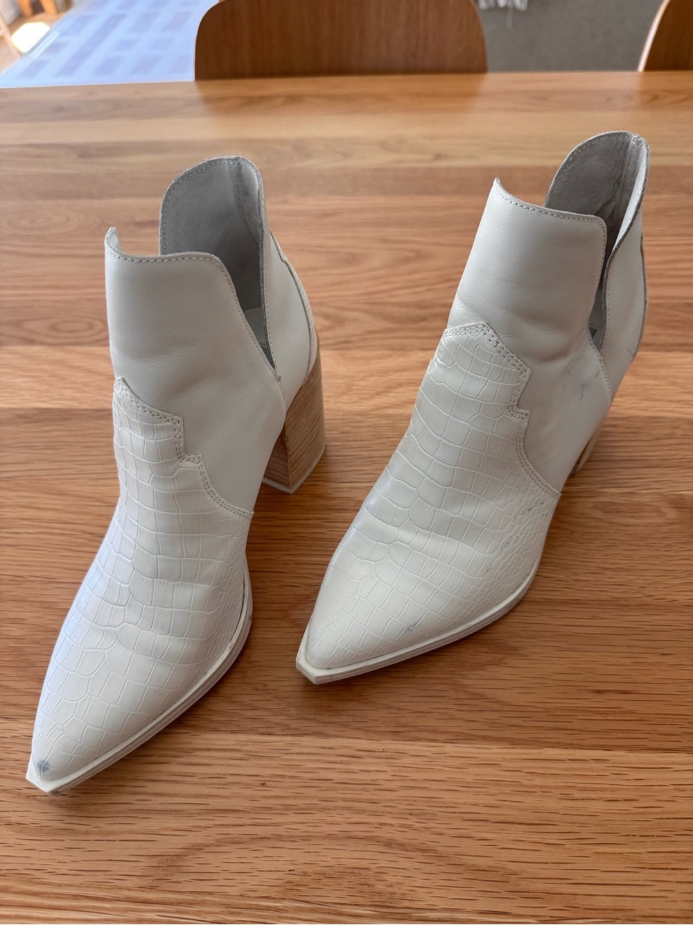 Women's Steve Madden Ivory Croc-Embossed Pointed Ankle Boots